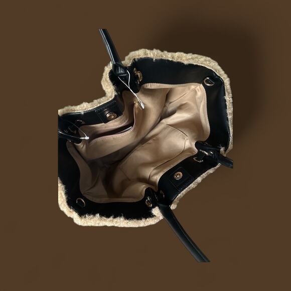 $128! By Anthropologie Belted Sherpa Tote Bag In Tan Sample - Picture 5 of 7